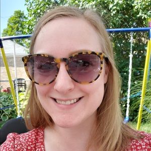 Meet your Posher, Andrea